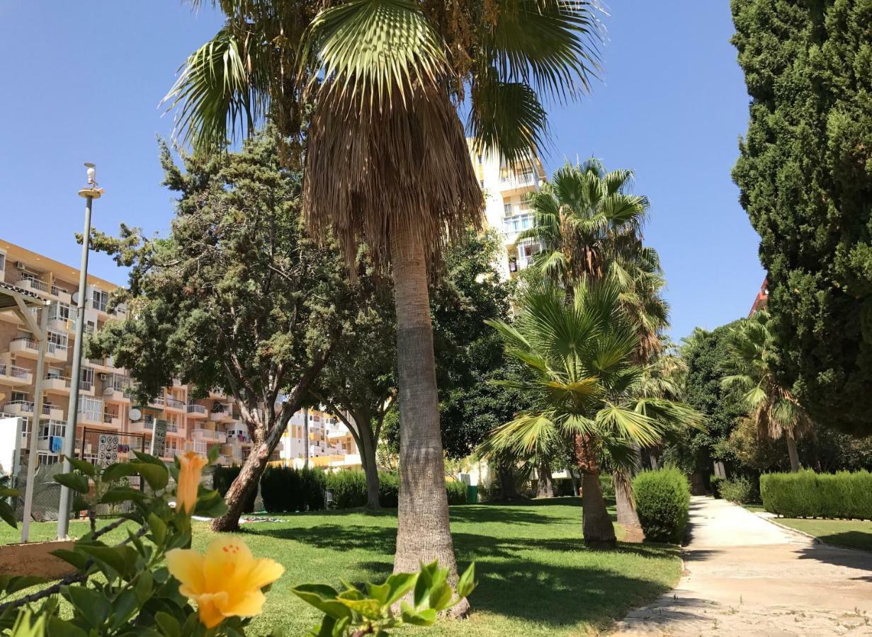 Apartamento Edificio Agata Apartment Беналмадена Екстериор снимка